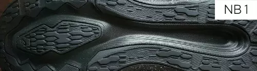 asics-novablast-outsole-groove