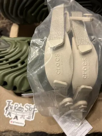 salehe-bembury-pollex-crocs-extra-strap