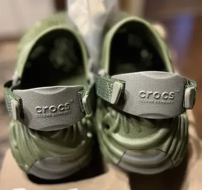 salehe-bembury-pollex-crocs-heel-strap