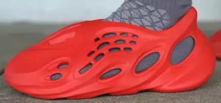 adidas-yeezy-foam-runner-vermilion