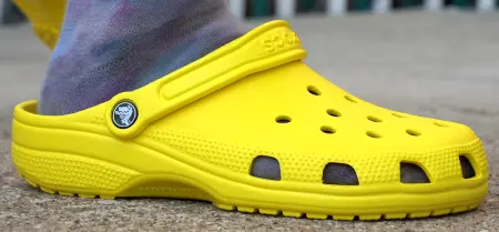 crocs-strap-flipped-forward
