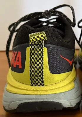 Hoka-Challenger-ATR-6-heel-counter