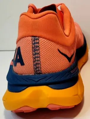 Hoka-Tecton-X-heel-counter