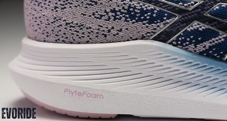 asics-evoride-3-flytefoam
