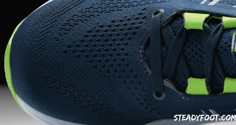 asics-gel-nimbus-26-upper-toe-box