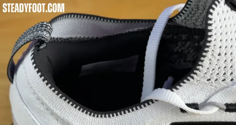 brooks-glycerin-21-heel-collar