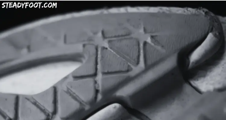 hoka-bondi-x-outsole-durability