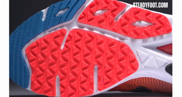 new-balance-1400-outsole-forefoot