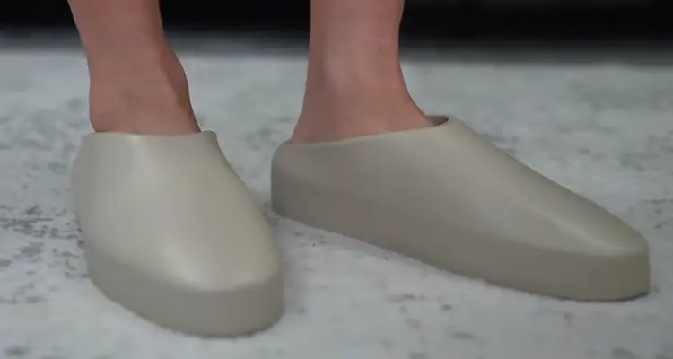 fear-of-god--california-2.0-on-foot