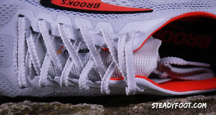 brooks-hyperion-max-2-upper-and-lacing-system