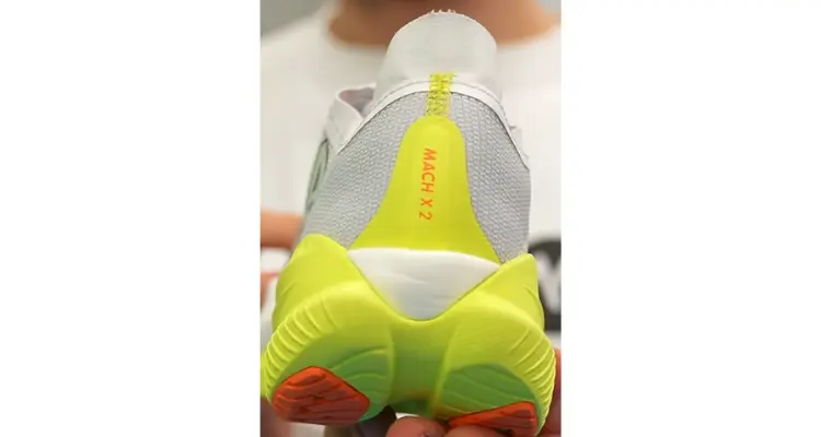 hoka-mach-x-2-heel-counter