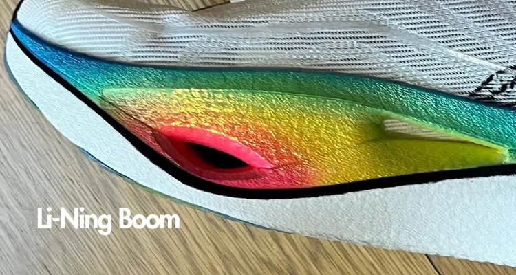 Li-Ning-Feidian-4-Ultra-boom-foam